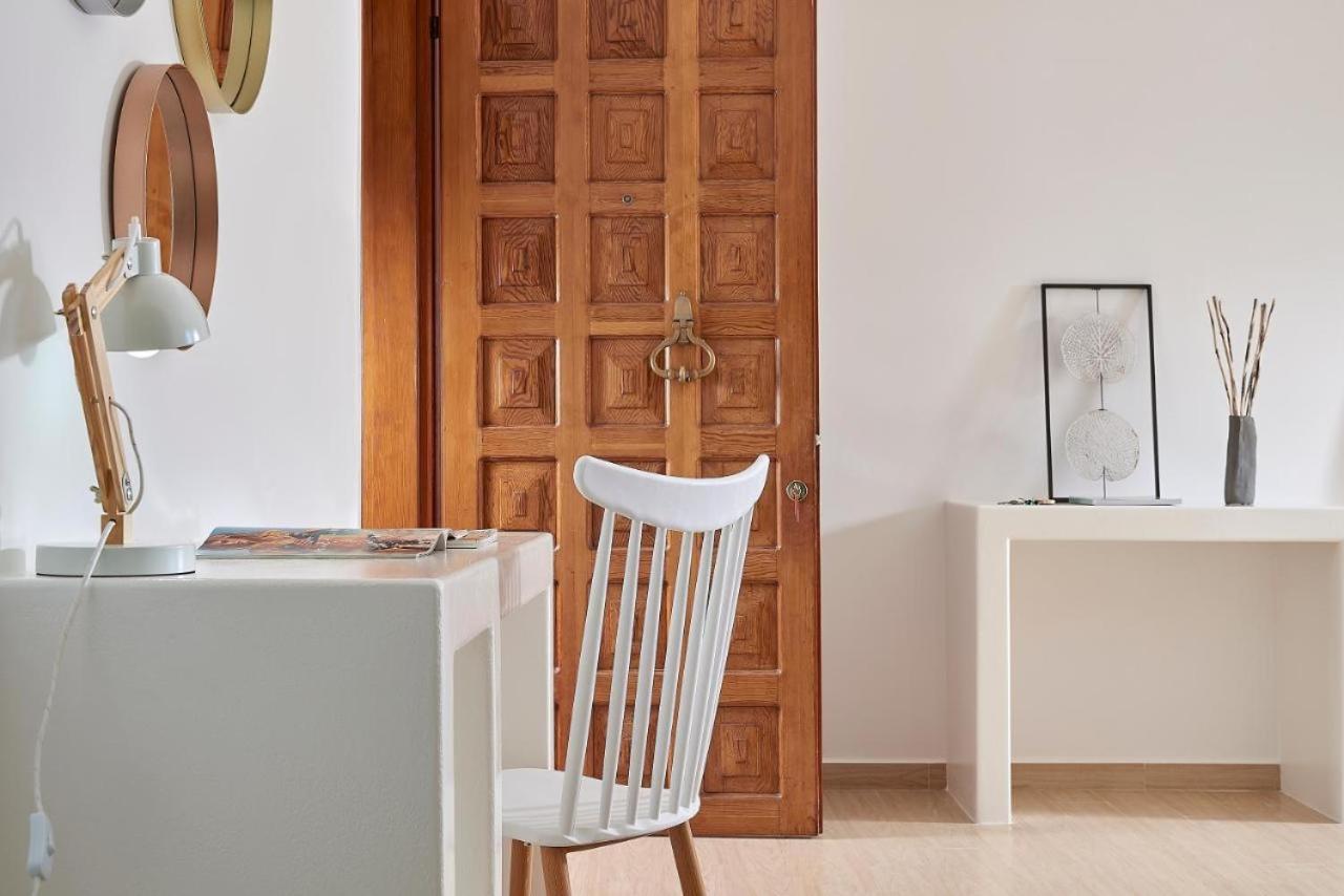 Casa Polivios Lägenhet Adamantas  Exteriör bild